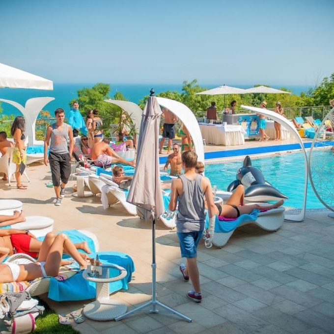 Get Wet Party | Panorama De Luxe